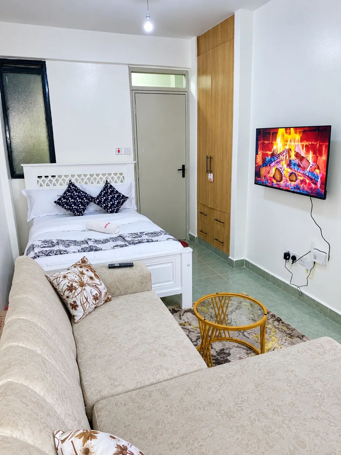 Furnished Studio with En Suite in Roysambu
