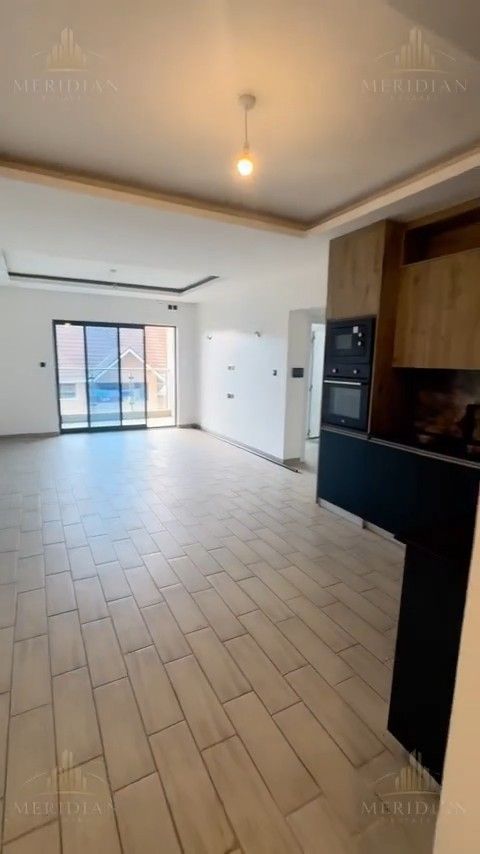 2 Bedroom, 3 Bathroom house in Lavington