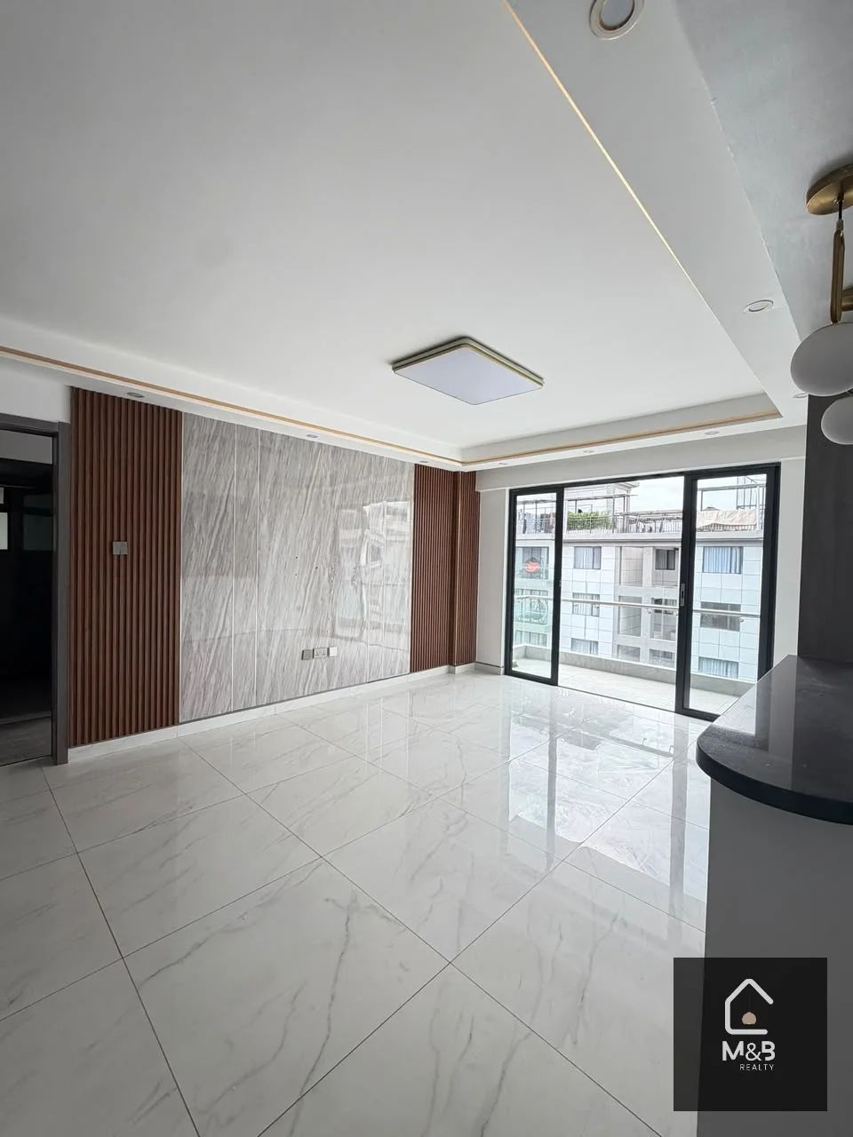 Semi-furnished 2 Bed Apartment with En Suite in Kilimani